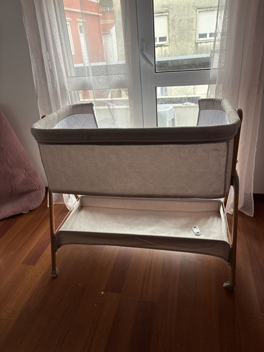 Berço Co-sleeping Chipolino “Sweet Dreams” — Lateral Rebatível