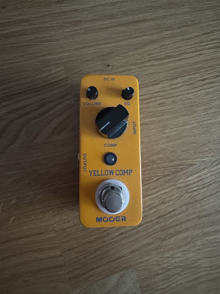 Mooer Yellow Comp com caixa
