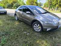 Honda civic 1.8 6ct 2008г гарний стан