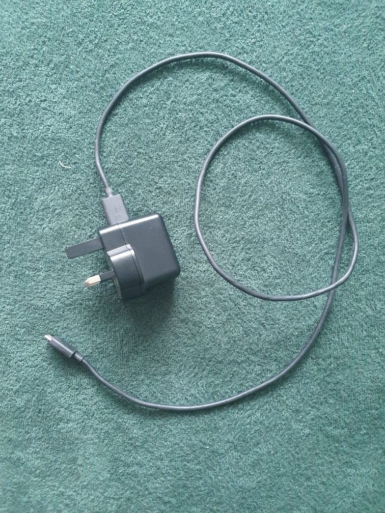 Wtyczka adapter gniazdka angielska UK EU plus kabel USB