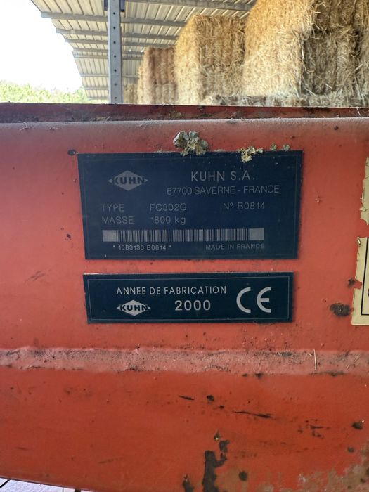 Gadanheira Condicionadora Kuhn ( Com Avaria )