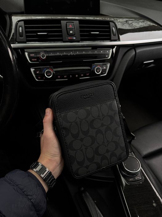 Месенджери coach Sullivan