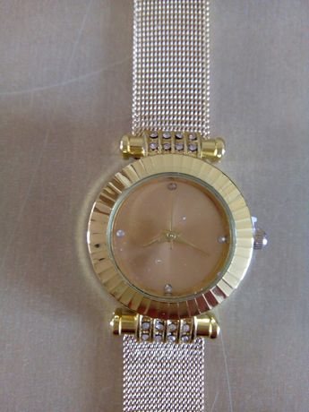 NOWY złoty zegarek damski z paskiem na prezent