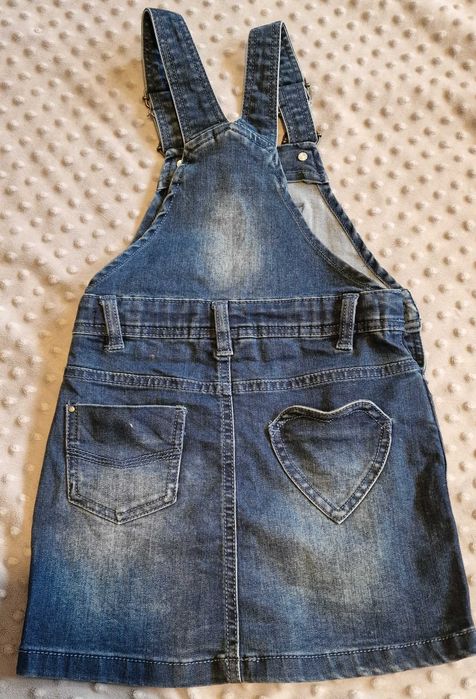 Dzinsowa sukienka ogrodniczka 122 cool club