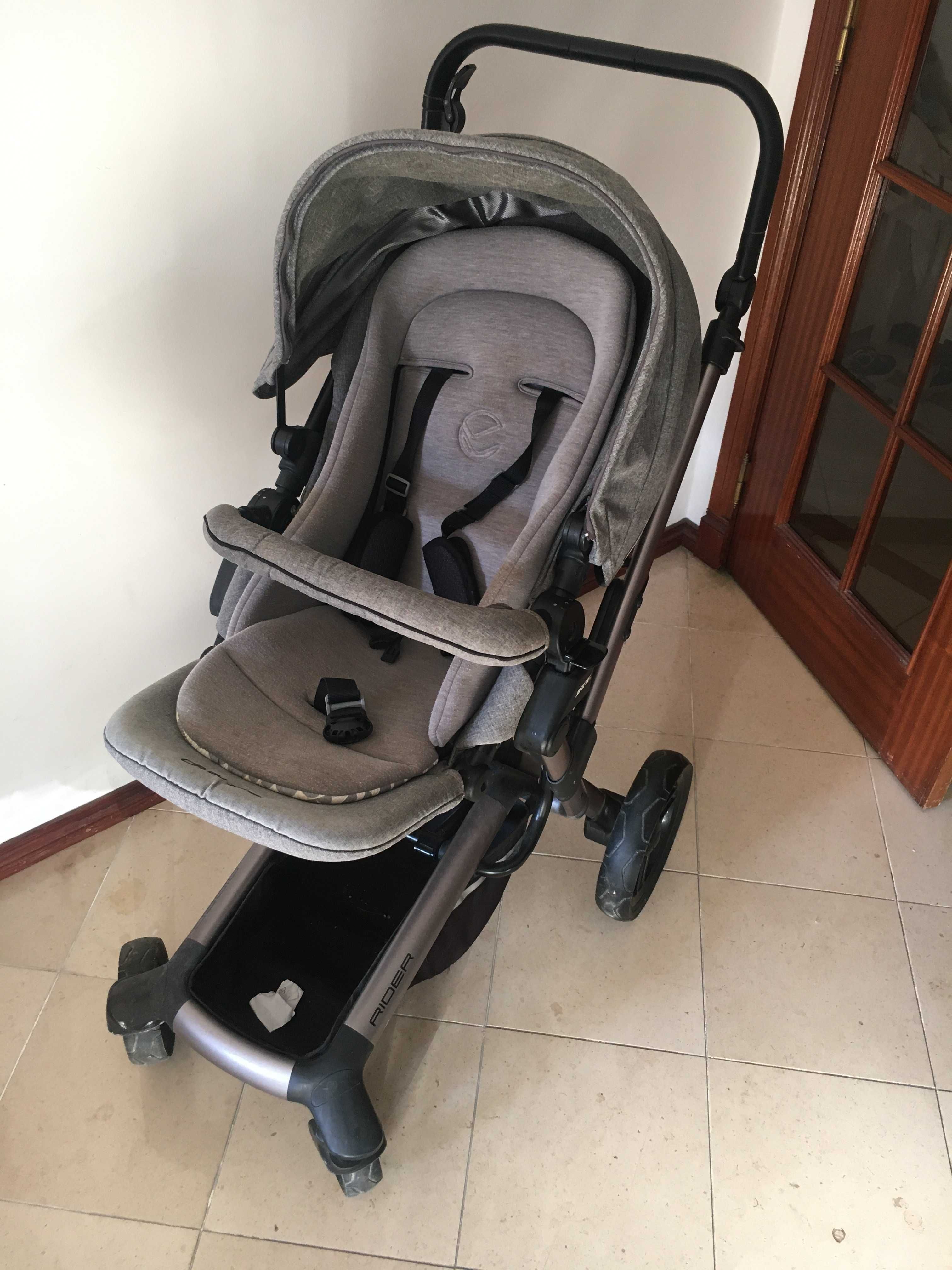 Carrinho de Bebé + Alcofa // Marca Jané - Modelo Rider