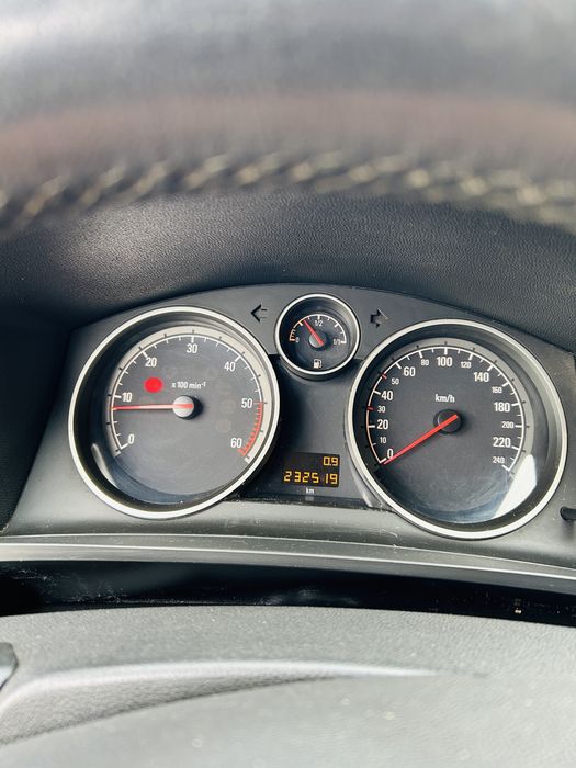 Опель зафіра 1.9