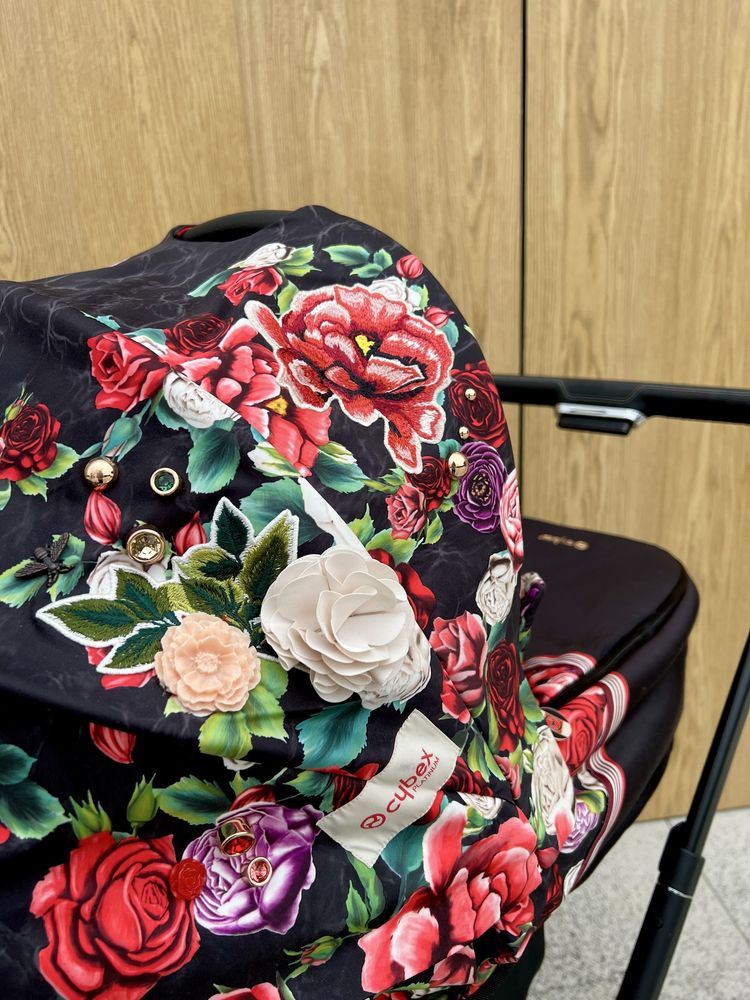 Wózek Cybex e-Priam Spring Blossom Dark 3w1 – stan bardzo dobry