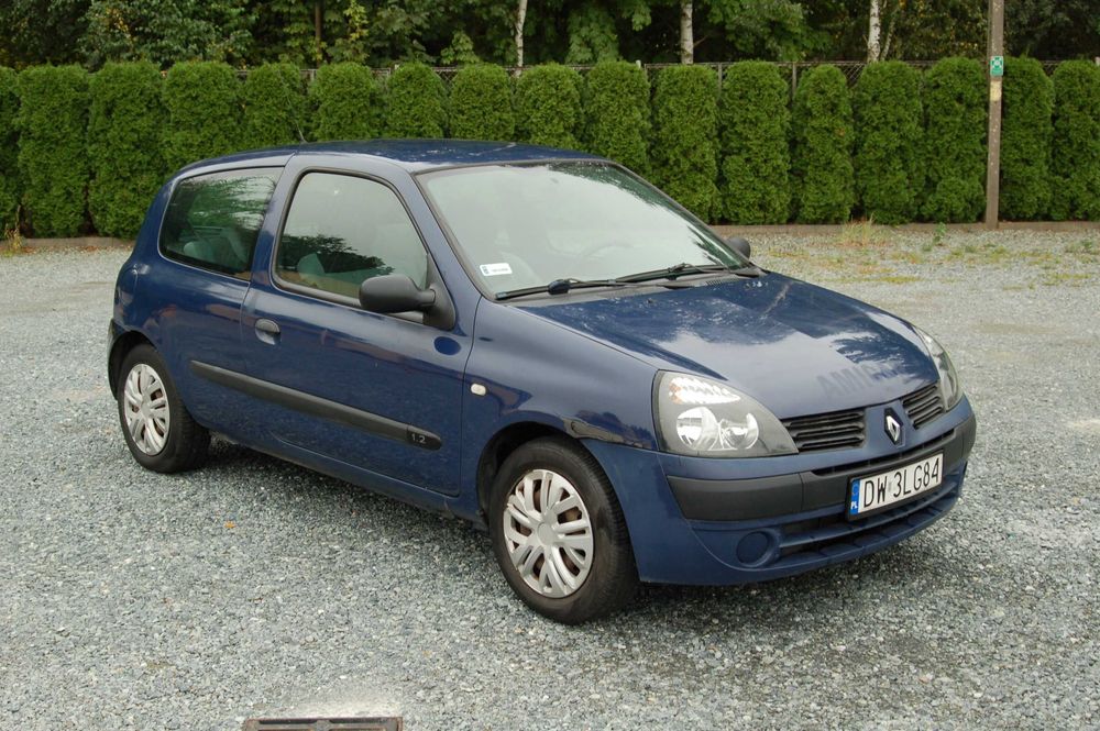 Renault Clio 1.2 Ben. 2006 w Dobrym Stanie z Ważnym Przeglądem i OC