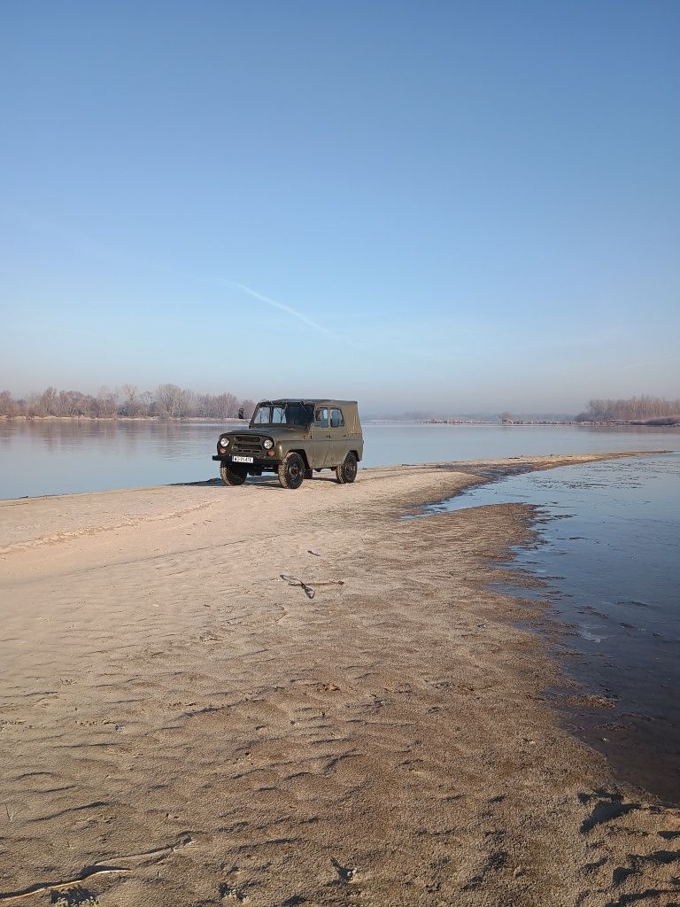 UAZ  469  sprzedam lub zamienię na auto osobowe
