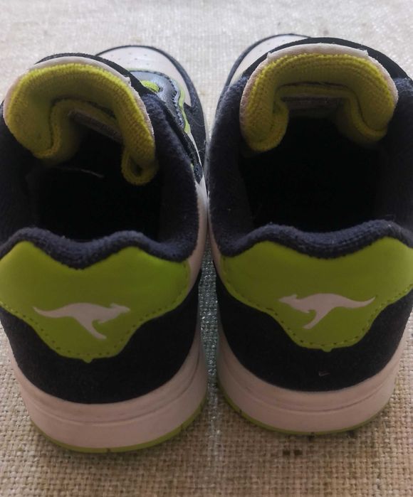 Buty dziecięce KangaROOS  Sneakersy/ rozmiar 26 EU