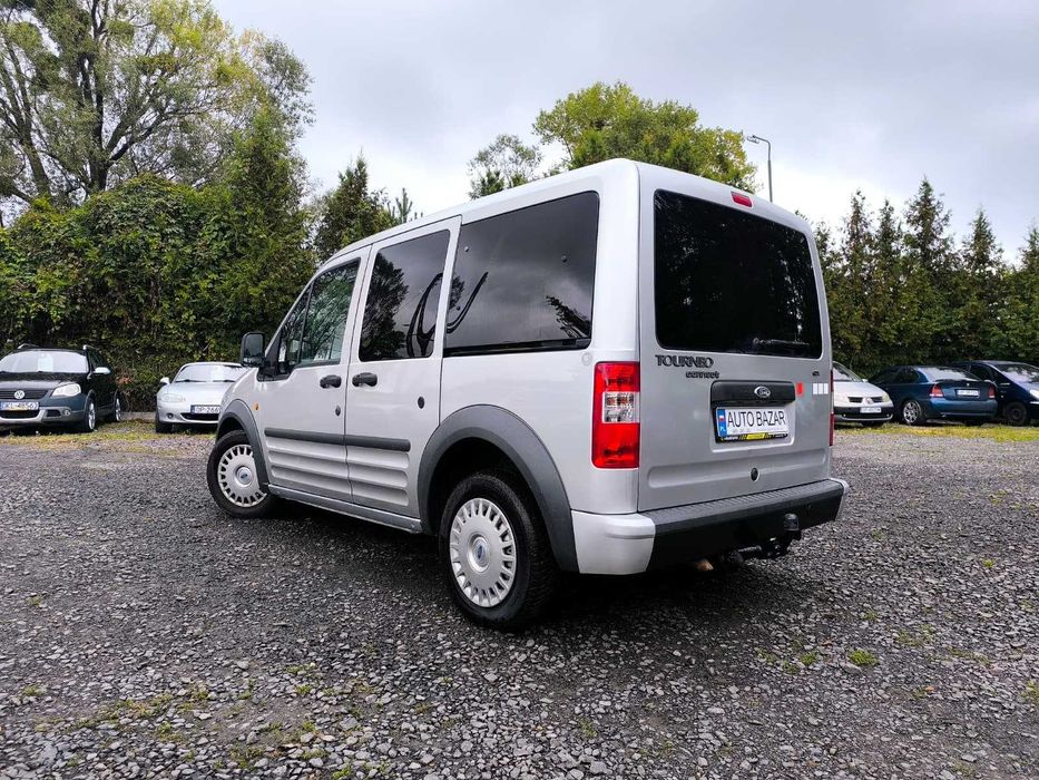 Tourneo Connect 1.8TDCI • 2008r • Nowe progi/rozrząd/olej • Zadbany •