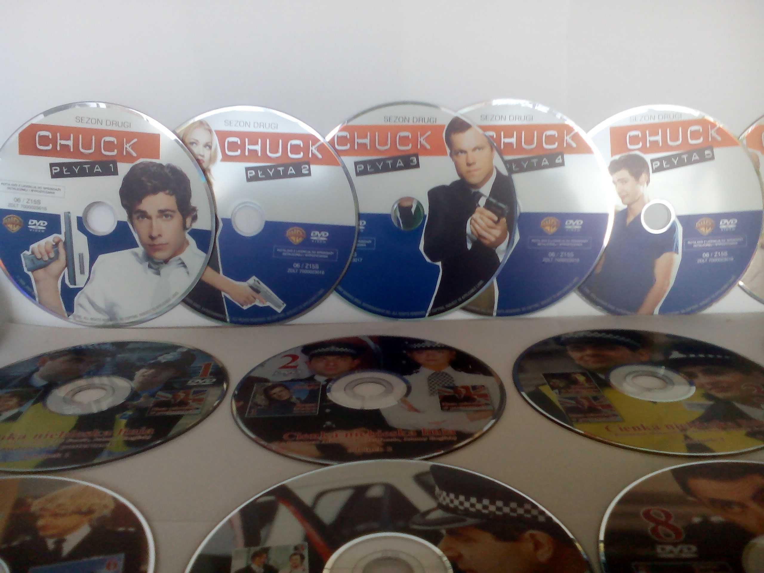 Filmy DVD seriale Chuck, Magnum, Cienka Niebieska Linia 10 zł/1 DVD