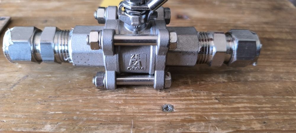 Nowy zawór kulowy nierdzewnej ,CF8M 1/2", 1000 wog, END-ARMATUREN