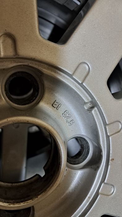 Felgi aluminiowe Ford 4x108 ET 52,5 6Jx15h2