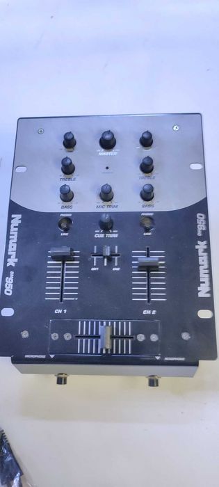 Mikser Numark DM 950 sprawny