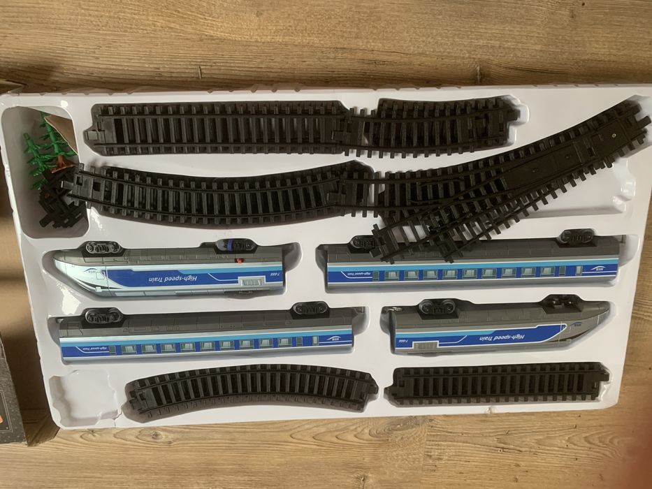 Comboio tgv  zoko a pilhas