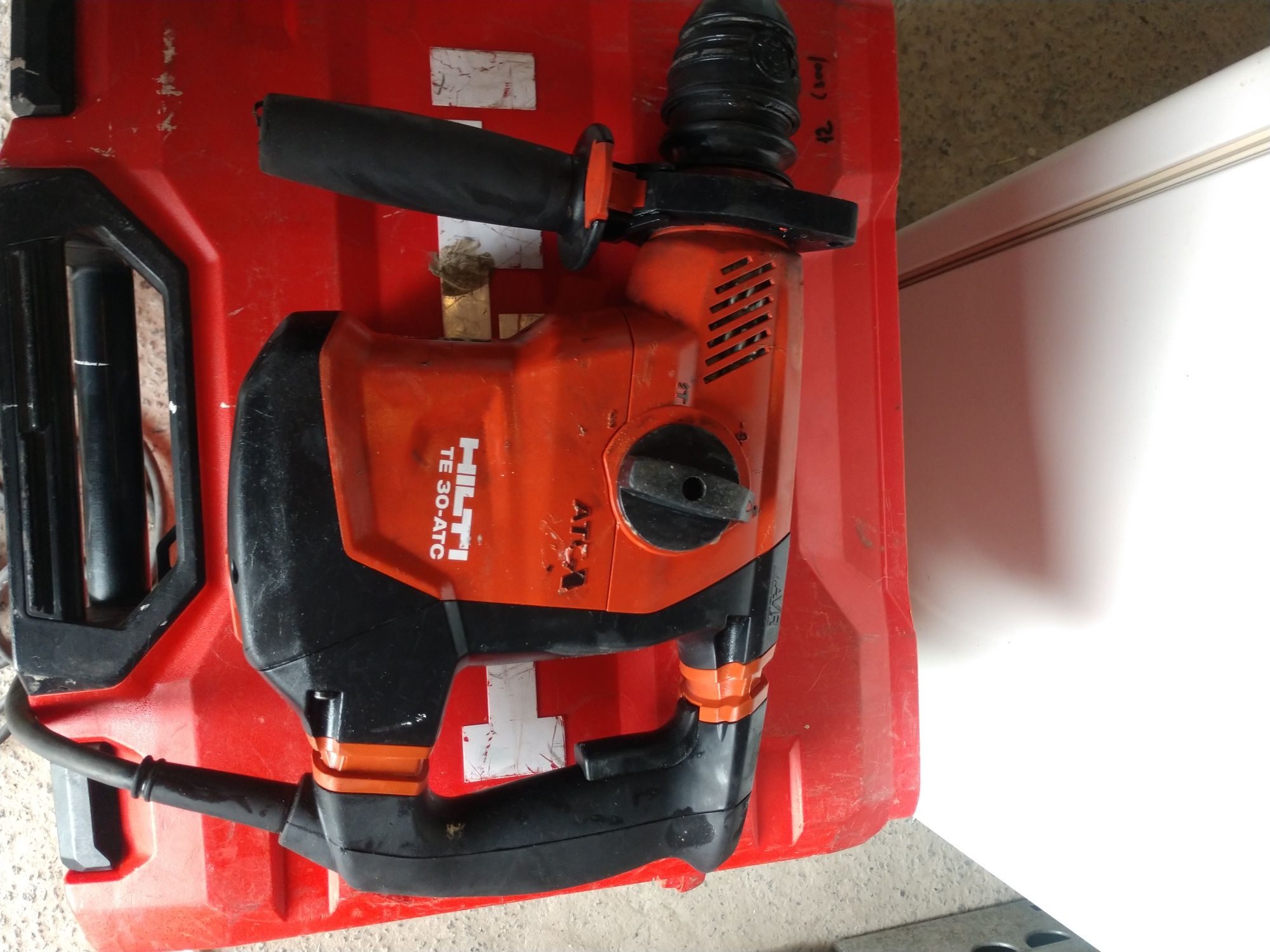 Продам Hilti TE30 ATC