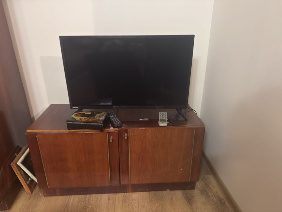 Стінка у вітальню