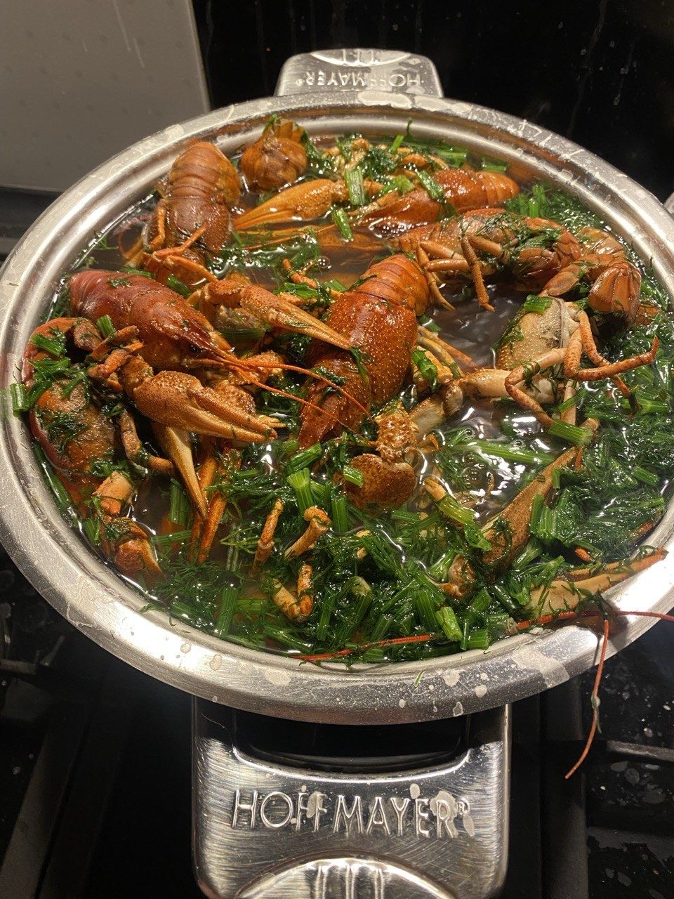 Раки живые и варёные