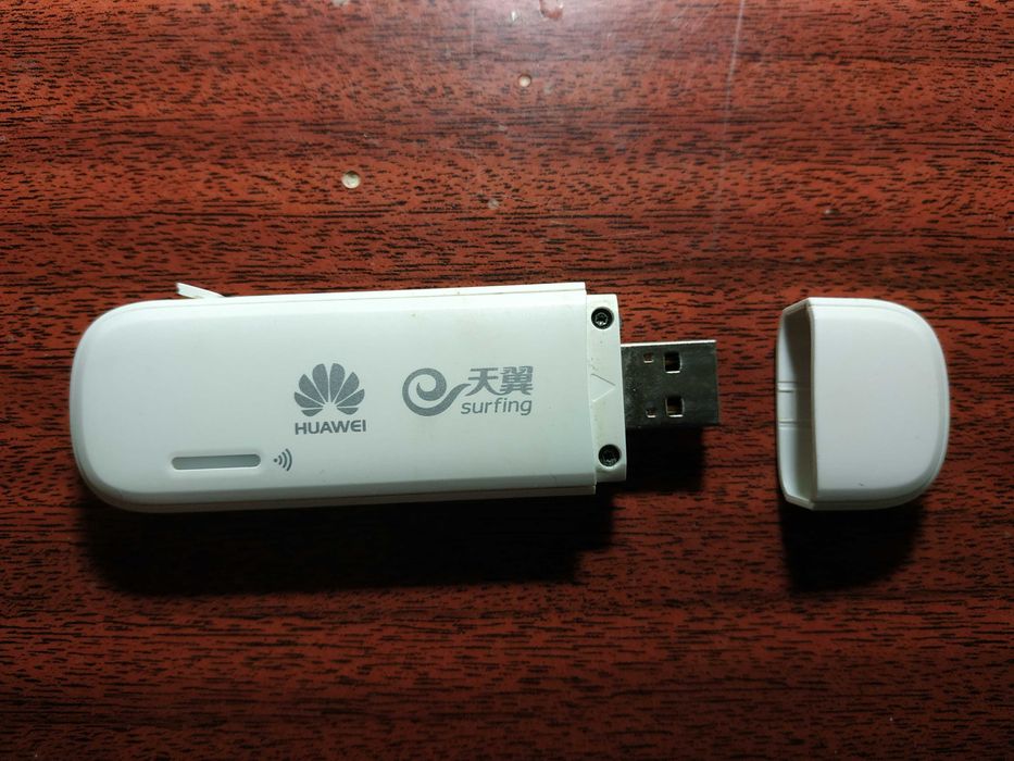 Модем з Вайфаєм Huawei EC 315