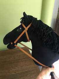 Hobby horse, koń, kary