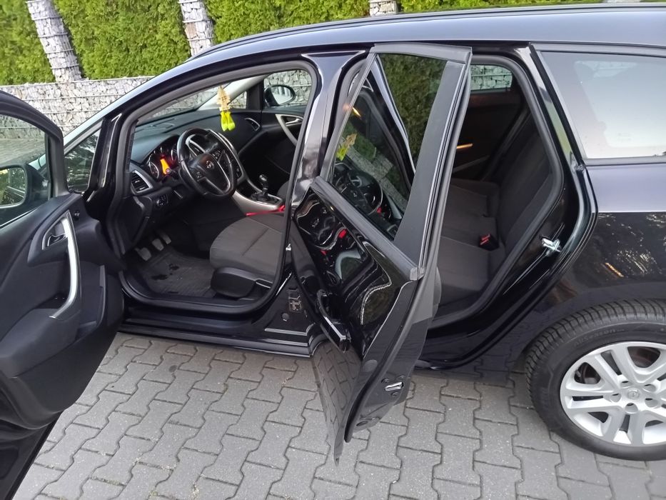 1,4 turbo + Lpg Klima grzana kiera Zabrze