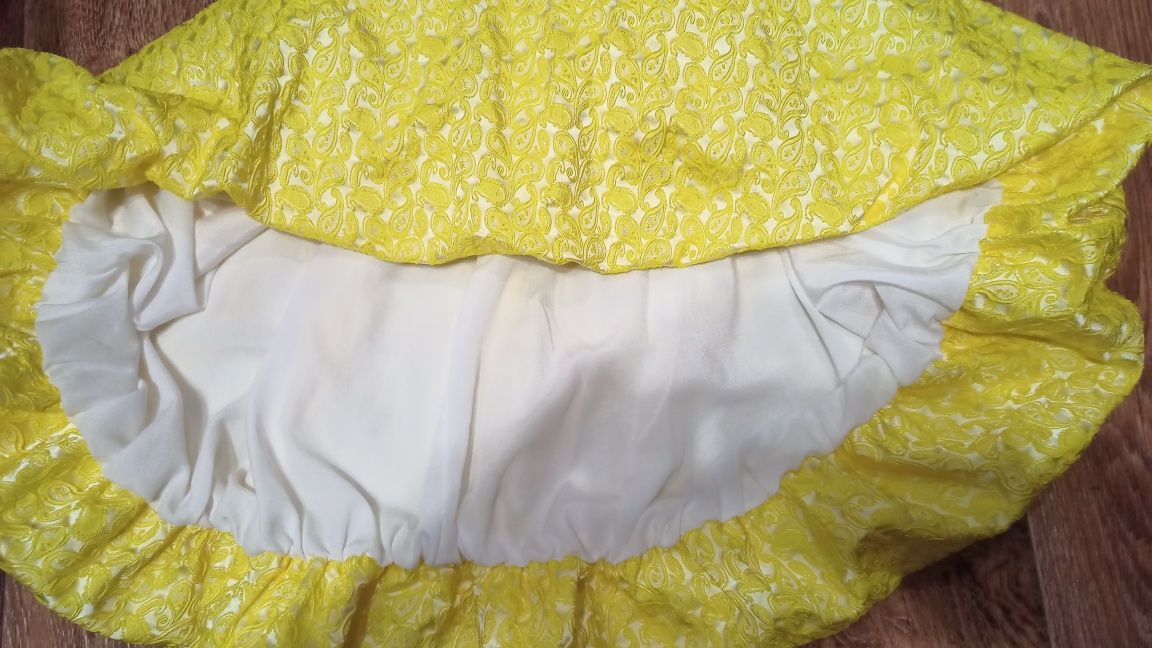 Женское платье бренда Miu miu
