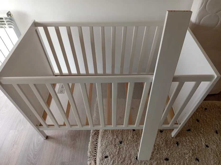 Berço IKEA 60*1,20 com colchão