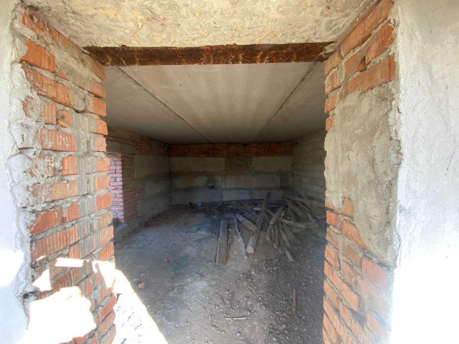 Продаж цегляного добротного будинку у Тернополі район Пронятин