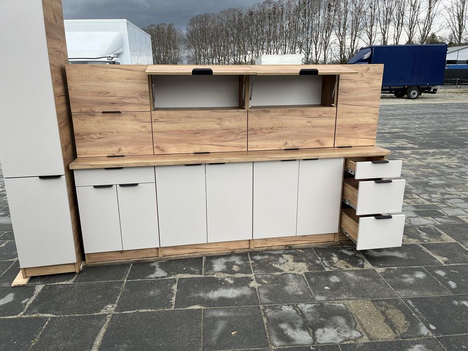 Meble kuchenne 3m z domykiem