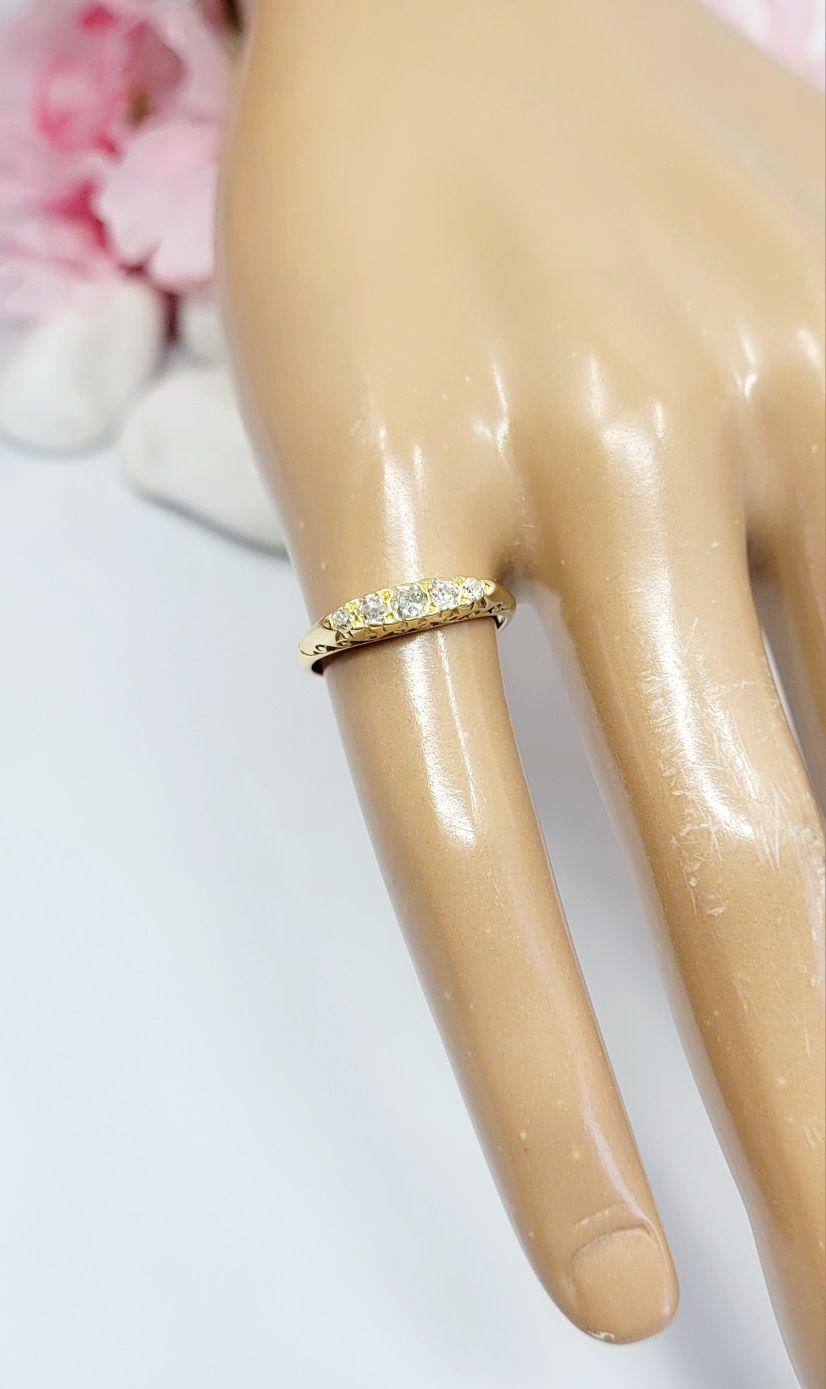 Wyprzedaż Złoty pierścionek z diamentami próba 750 używany, Certyfikat