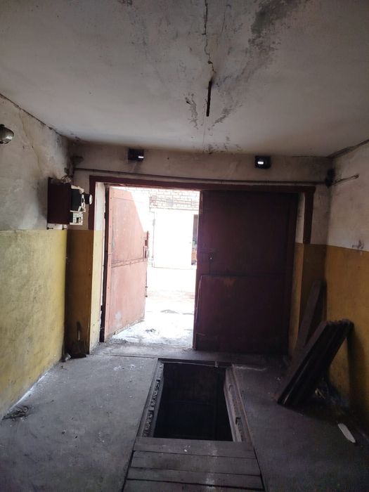 Продам гараж капітальний рн Запорожсталь з охороною