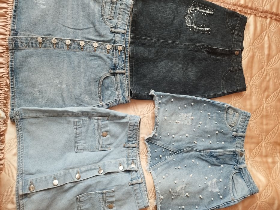 Джинсовий одяг для дівчат