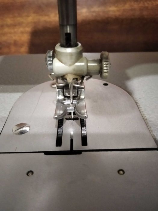 Швейна машинка Veritas 8014/35