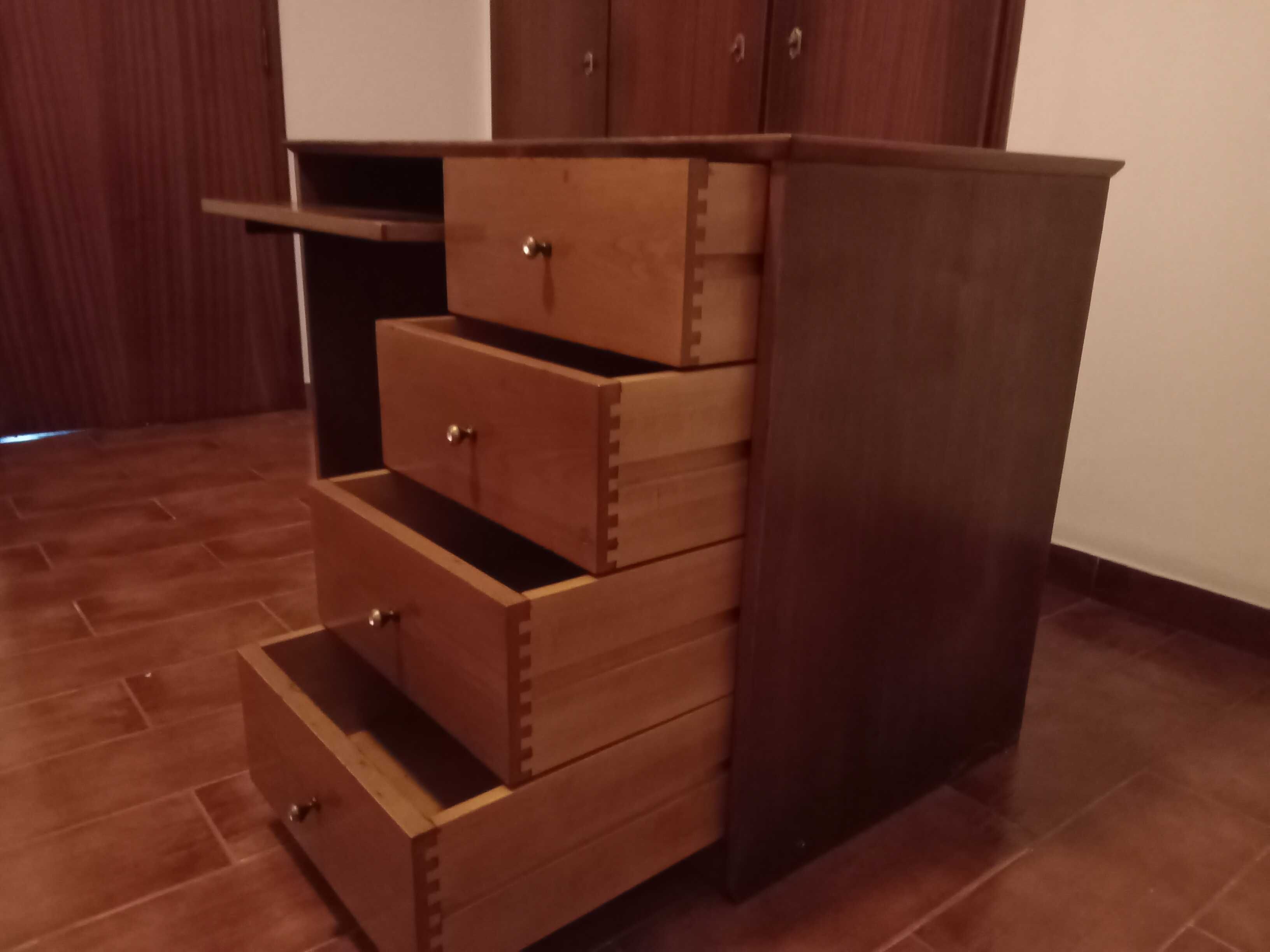 Mesa de escritório/quarto