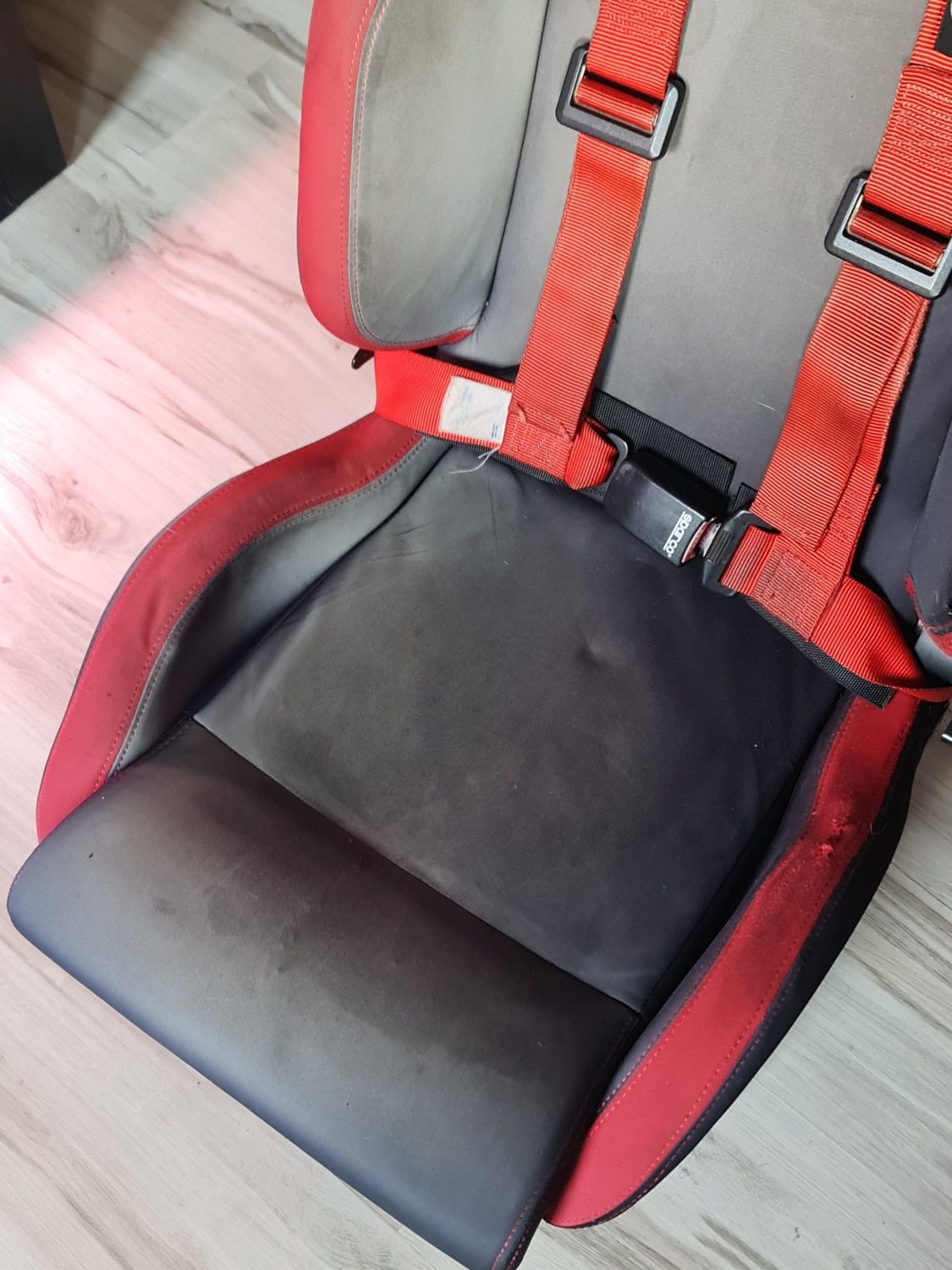 Fotel sparco r100 Civic v  tuning fotel samochodowy