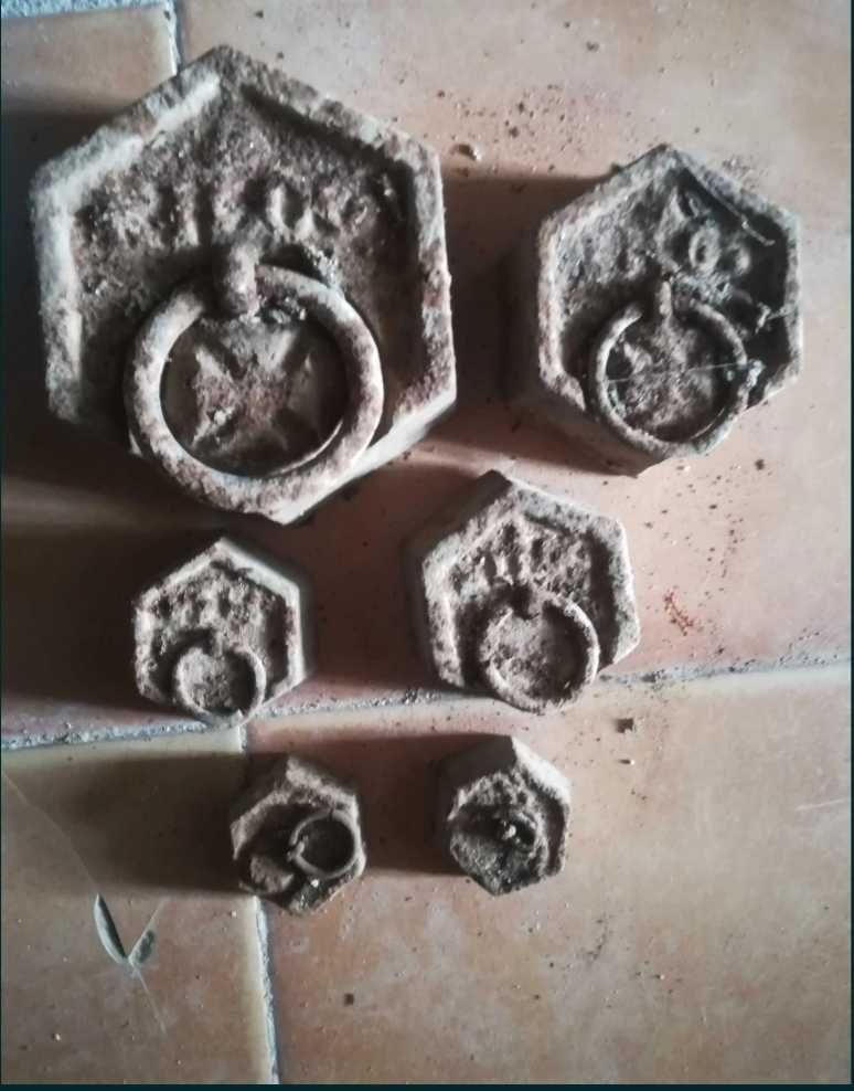 Conjunto de Pesos Antigos