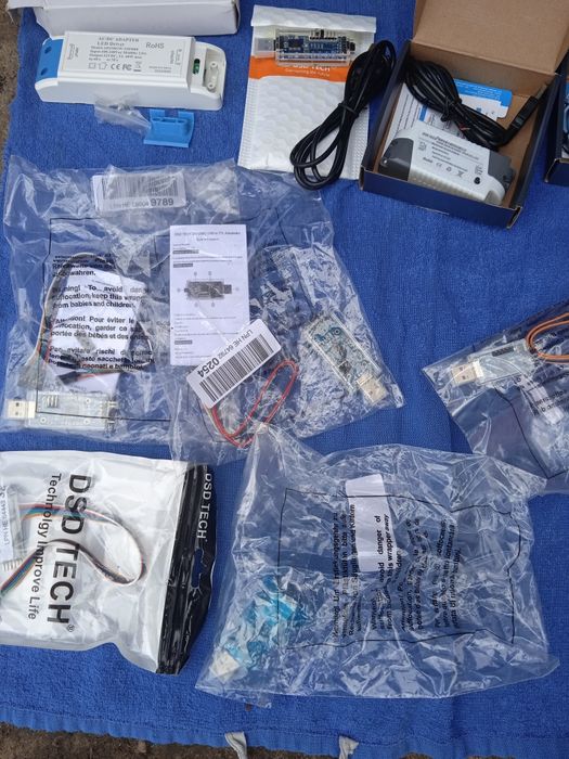 sprzedam widoczne przedmioty