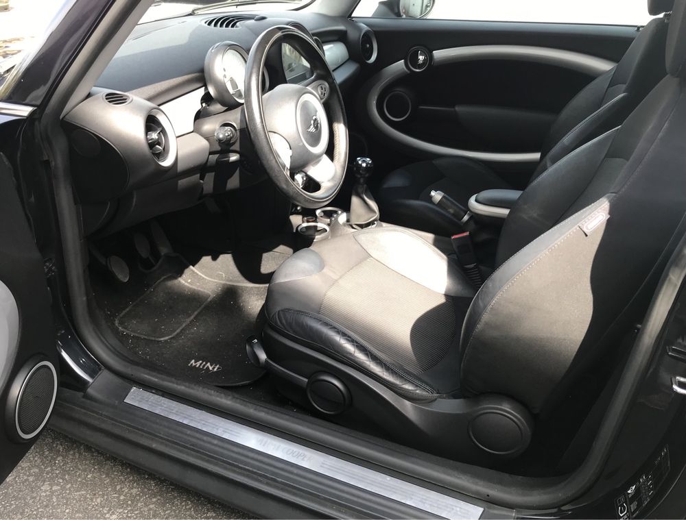 Mini Cooper 1.6D 110cv