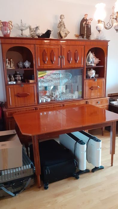 Moves vitrine e mesa