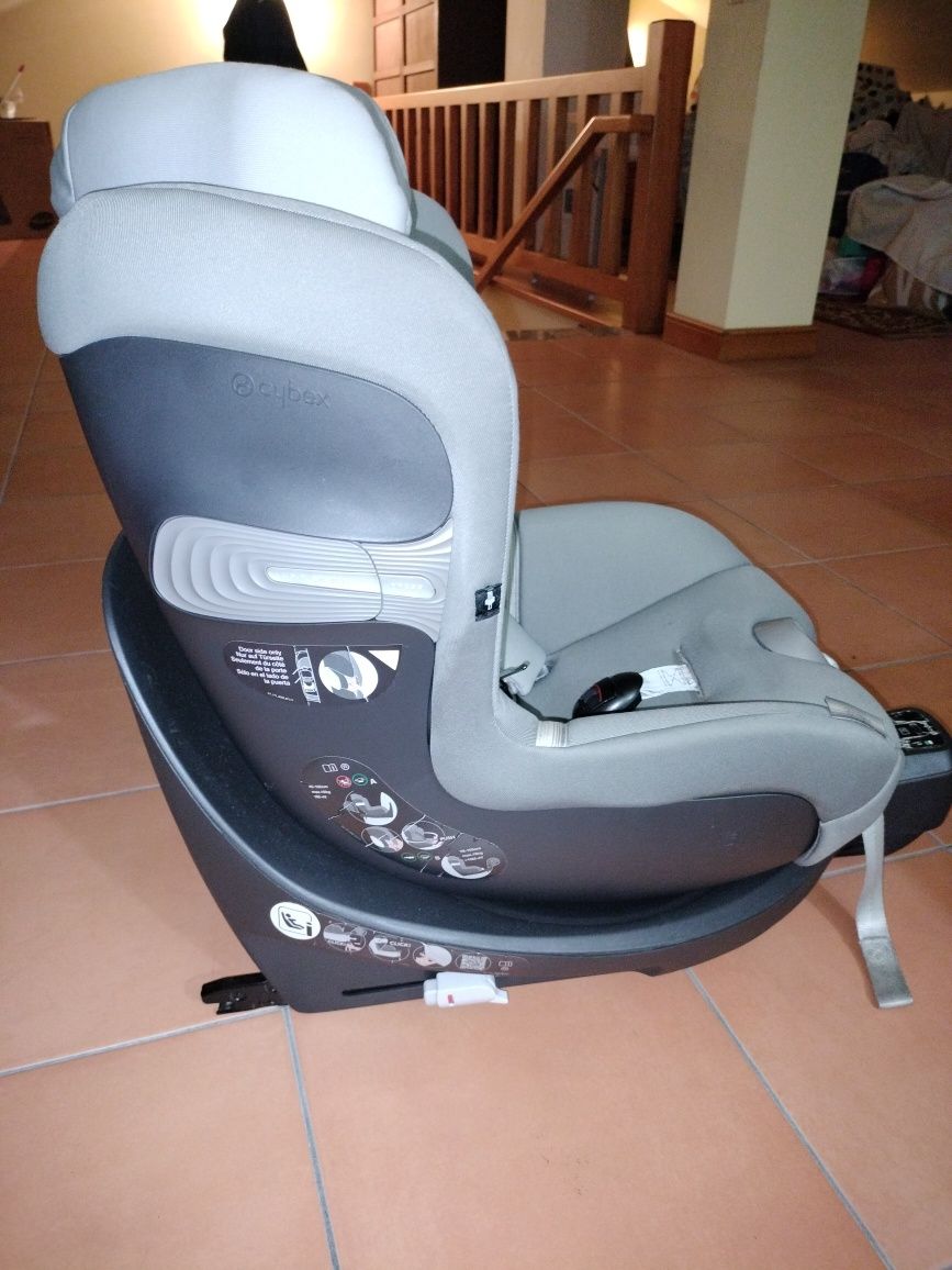 Cadeira Auto Cybex giratória, 0-4 anos