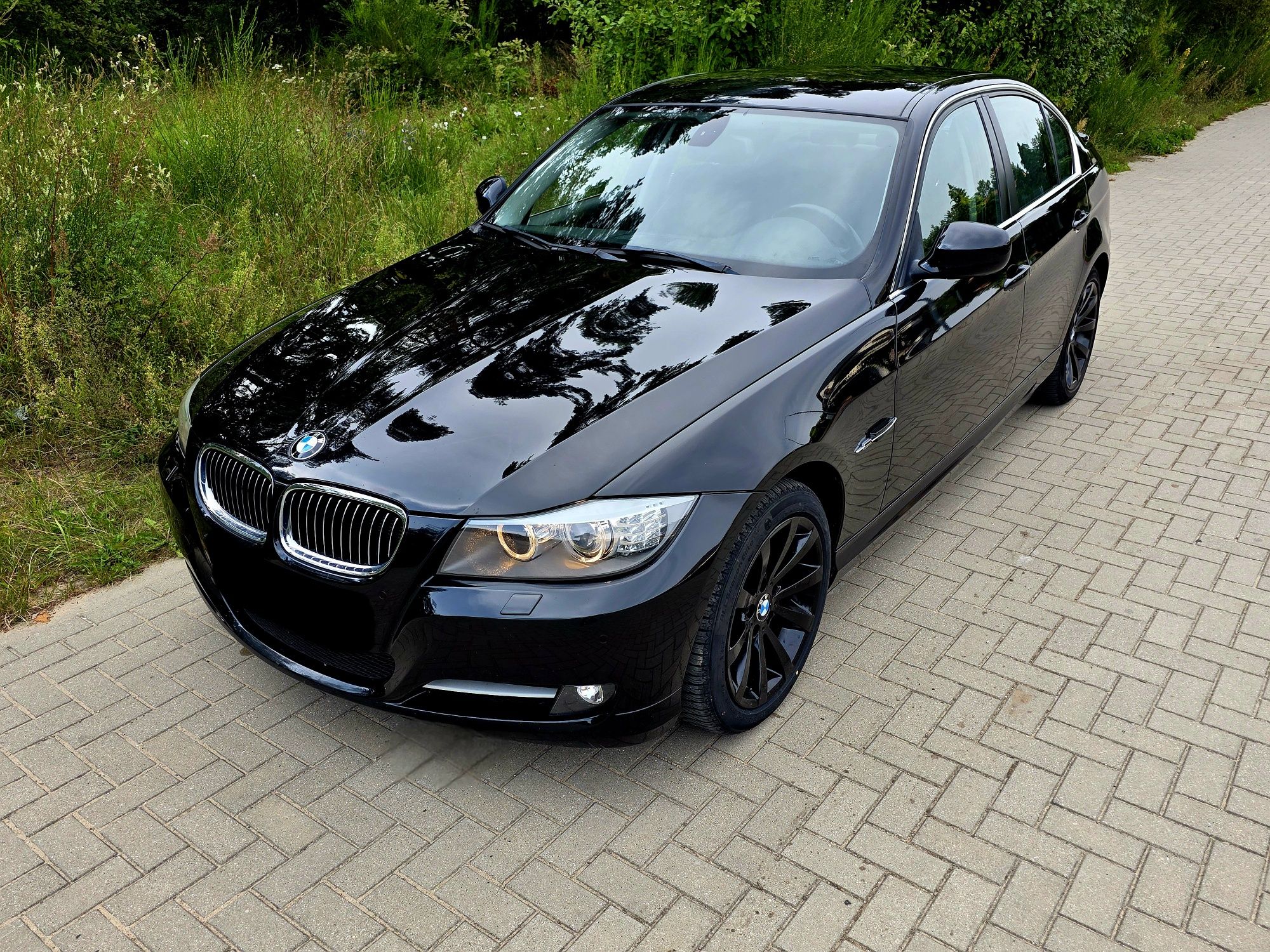 BMW E90 Lift Czarna Automat Nowy Rozrząd