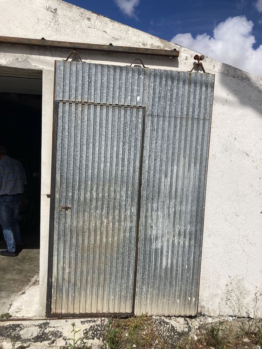 Portões de armazém/garagem