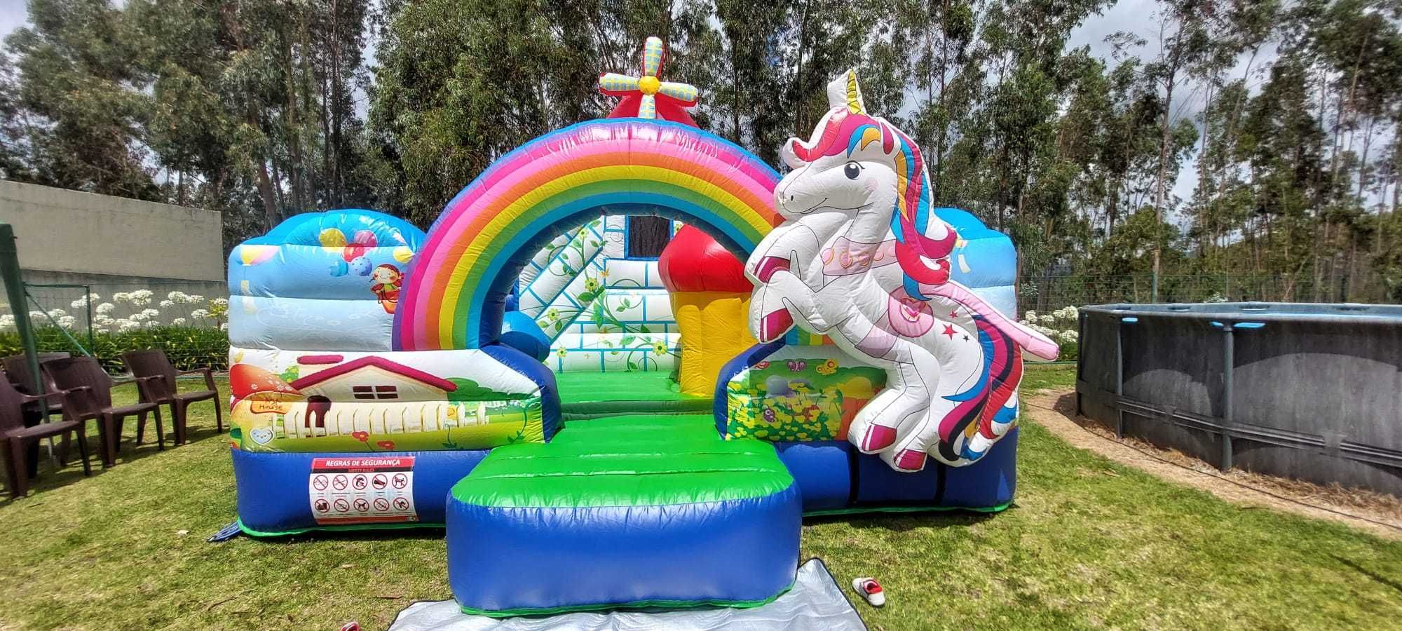INSUFLÁVEL NOVO À VENDA – TEMA UNICORNIO | lobitos.pt