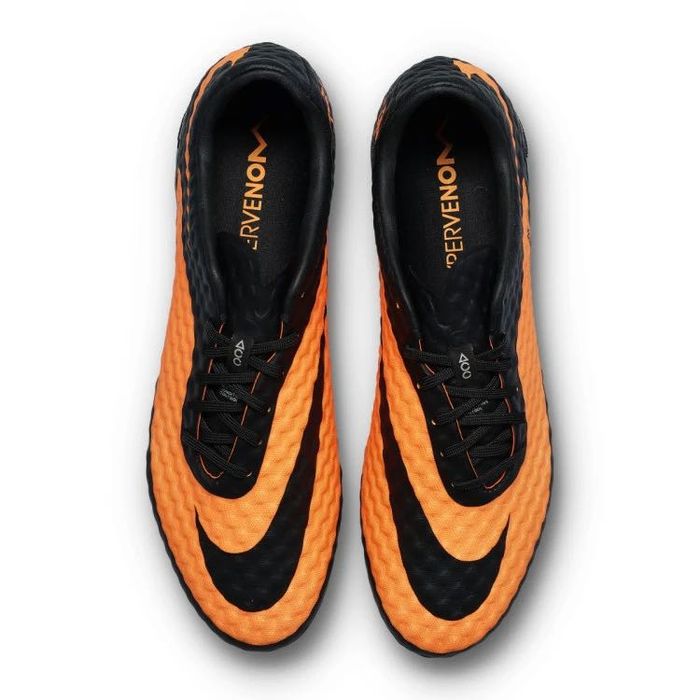 CHUTEIRA NIKE HYPERVENOM PHANTOM RGN SE FG