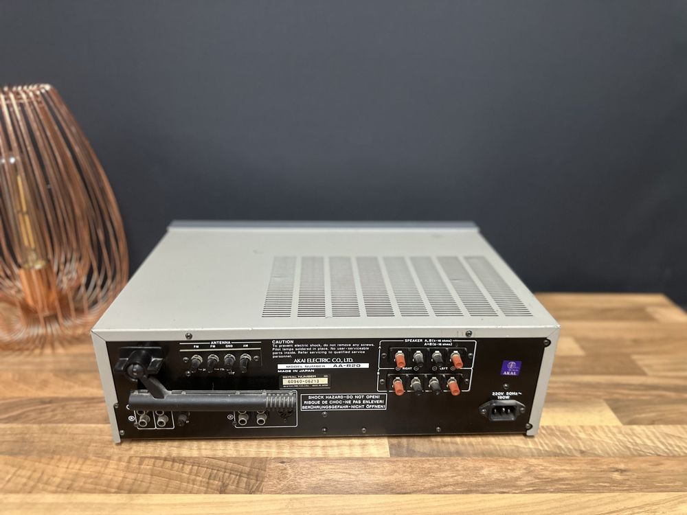 Akai AA-R20 - amplituner stereo, zadbany, super stan