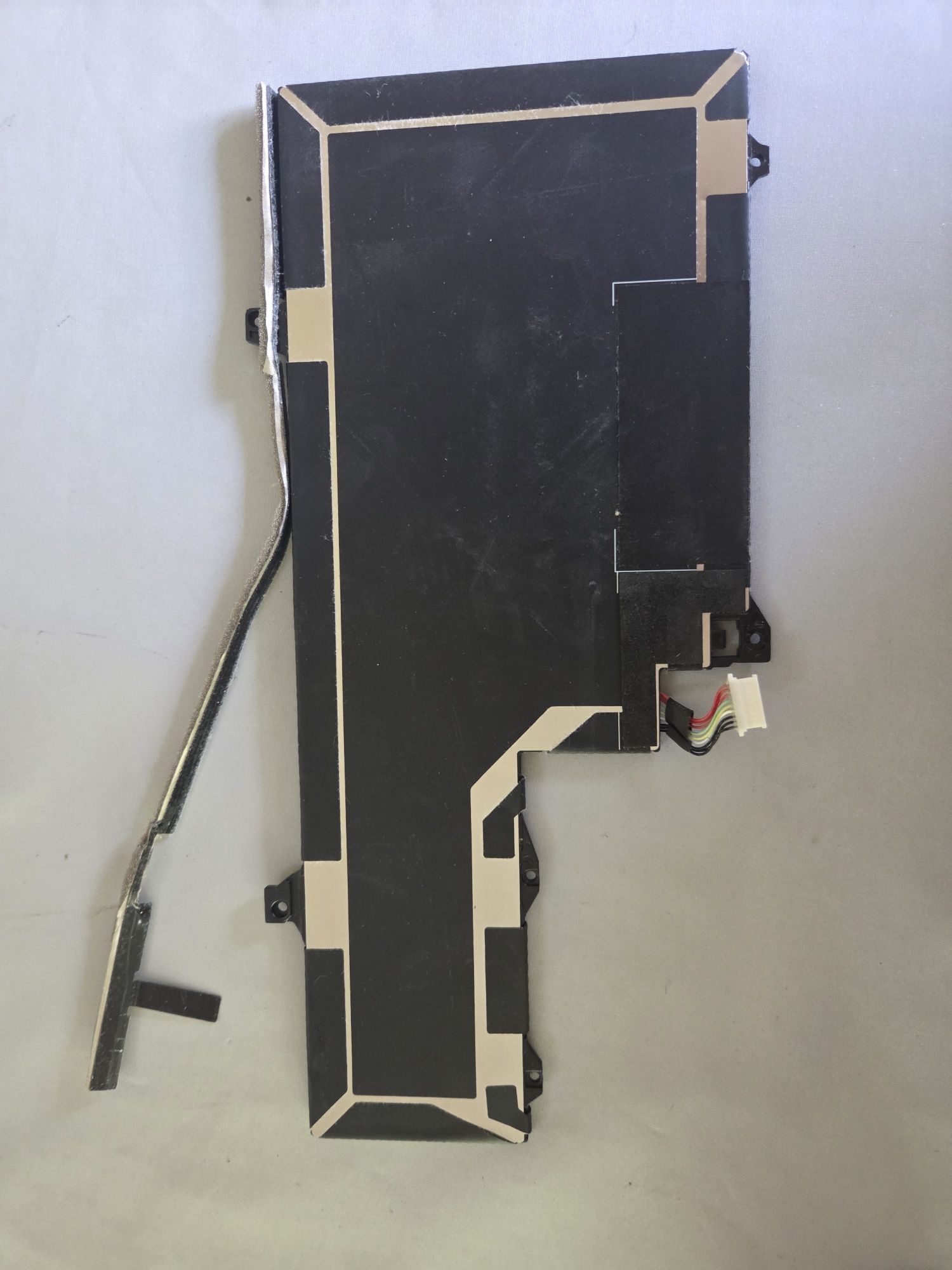 Sprzedam baterię HP OM03XL (Stan bateri nieznany)