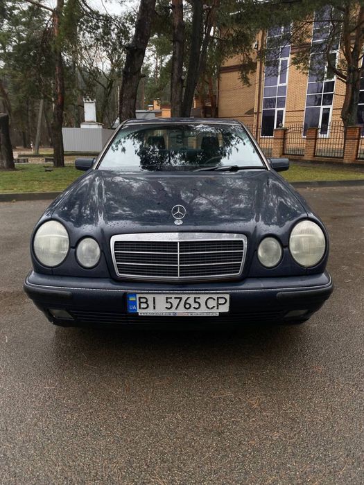 Продам Mercedes w210 2.0 газ/ бензин