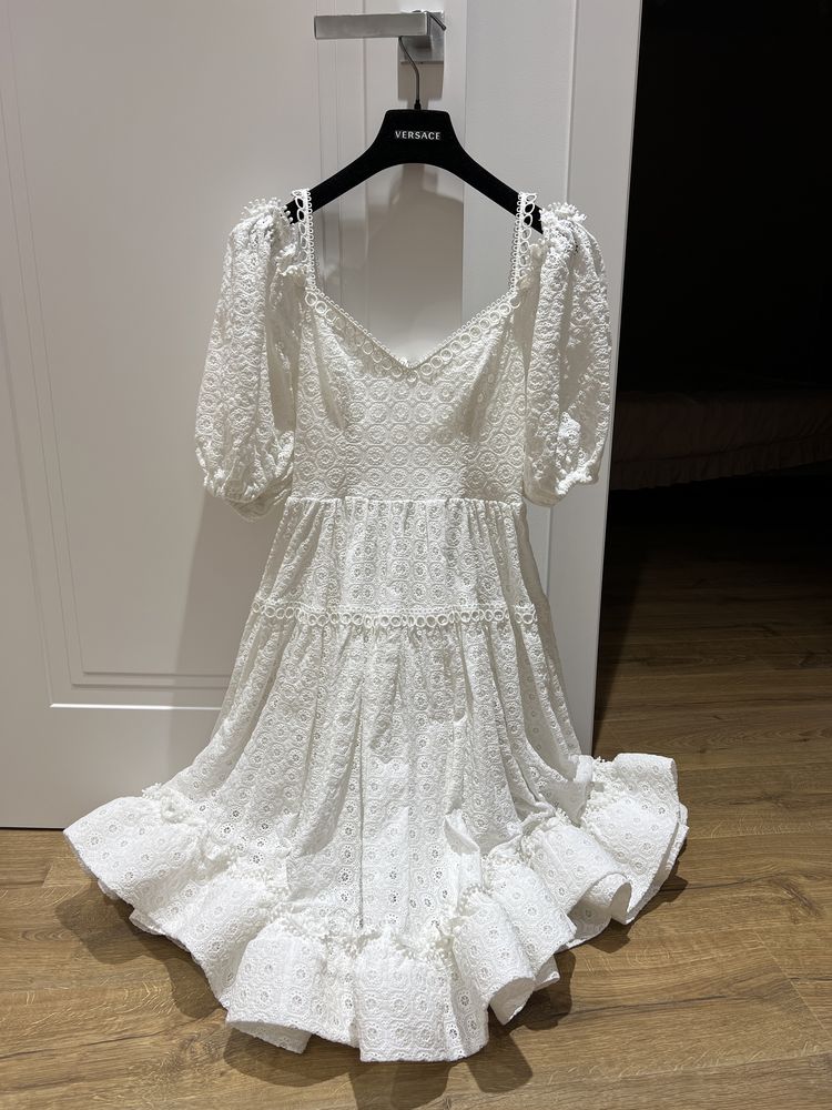 Біле святкове випускне плаття мереживо кроше Zimmermann Dolce Gabbana