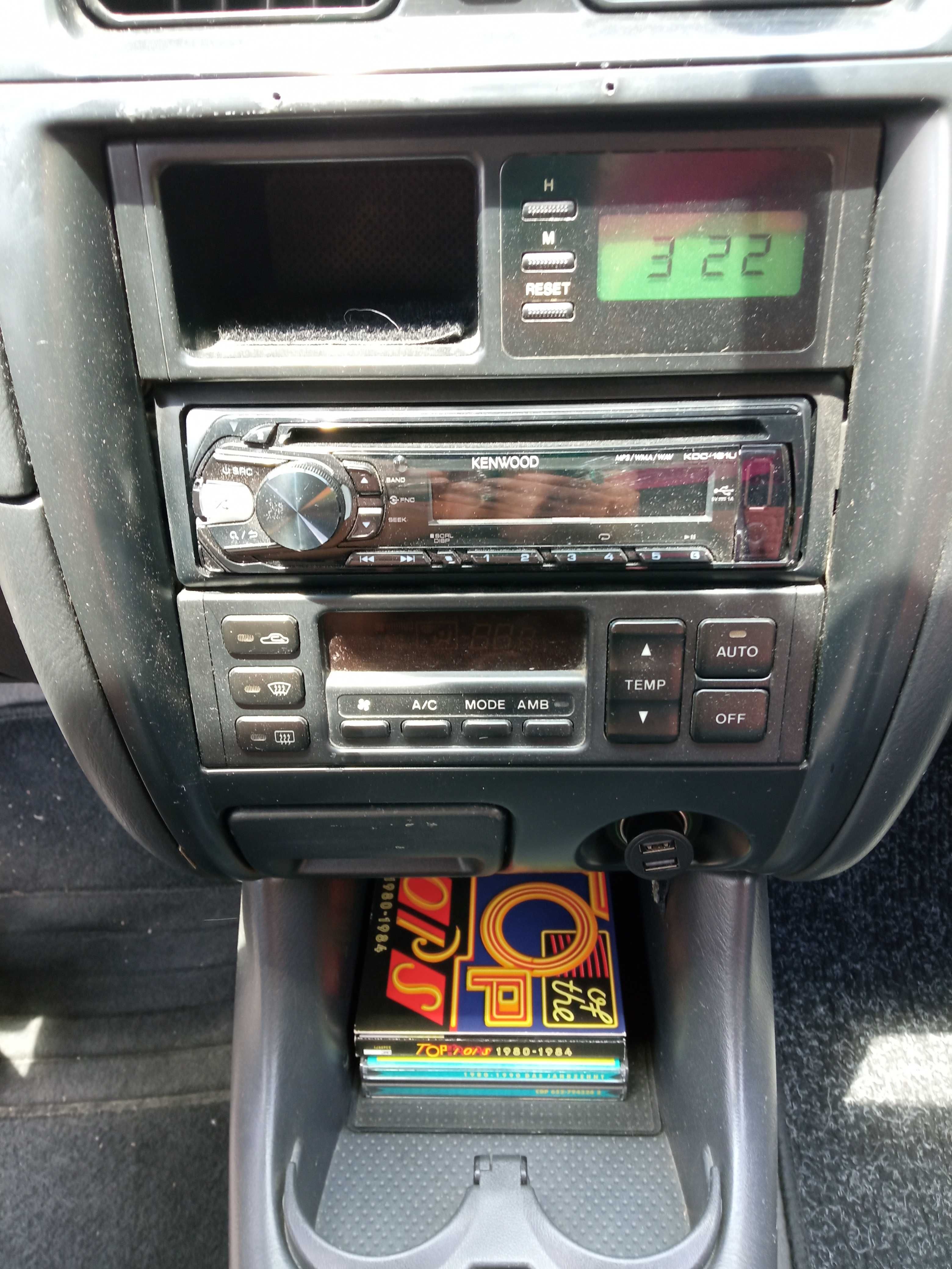 Mazda 626 - Muito bem preservado - ótimo estado-Gasolina